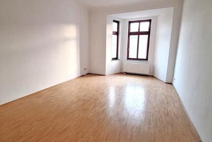 Frisch und modern saniert - 2-Zimmer Wohnung mit Balkon 2 zimmer