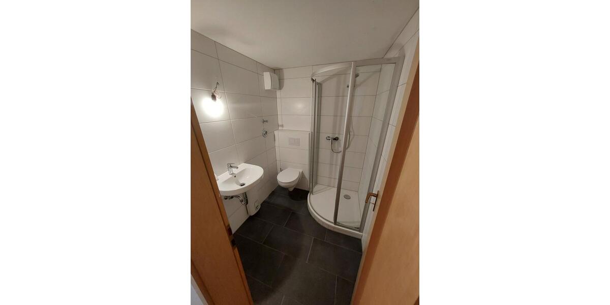 Dachgeschoßwohnung Northeim - 1 Zimmer, 32 m&sup2;, 240&euro; | Angebot:24687864