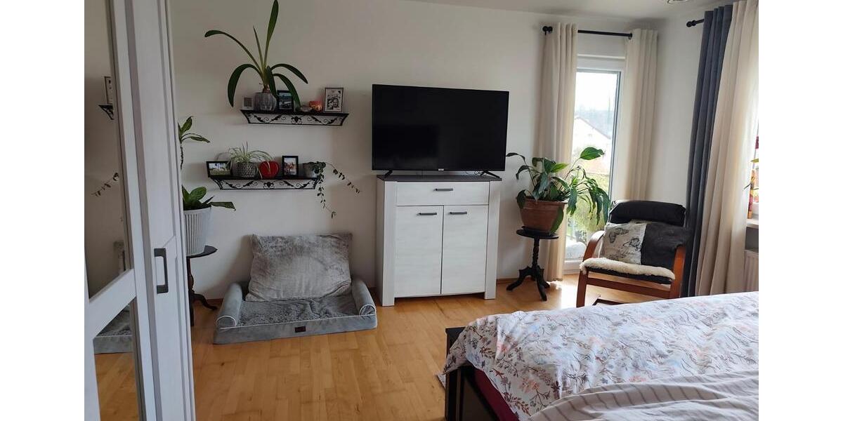 Etagenwohnung Scheuring - 4 Zimmer, 101 m&sup2;, 1.500&euro; | Angebot:26525640