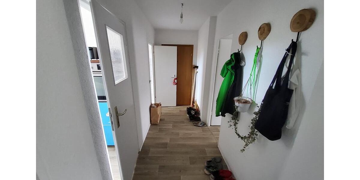Etagenwohnung Hermsdorf - 3 Zimmer, 60 m&sup2;, 330&euro; | Angebot:25025813