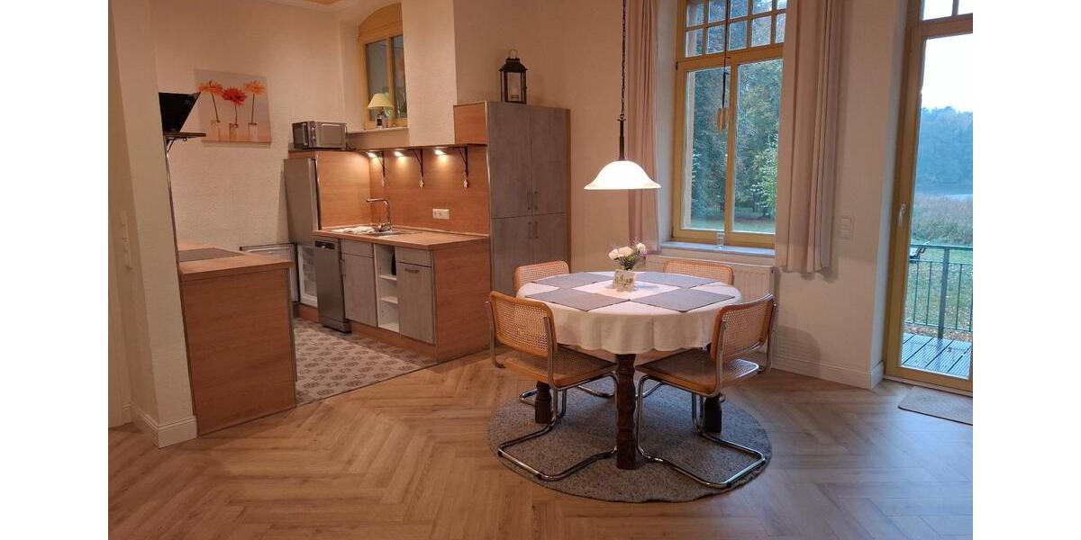 Hochparterre Rheinsberg Luhme - 2 Zimmer, 67 m&sup2;, 990&euro; | Angebot:24477439