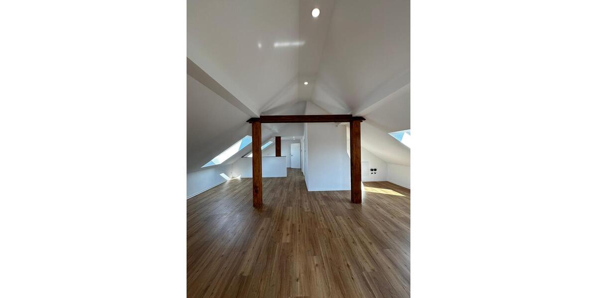 Dachgeschoßwohnung Bad Salzuflen Biemsen-Ahmsen - 1 Zimmer, 50 m&sup2;, 745&euro; | Angebot:26693979