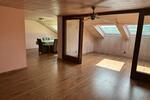 Dachgeschoßwohnung Nüsttal - 4 Zimmer, 90 m&sup2;, 900&euro; | Angebot:26455967