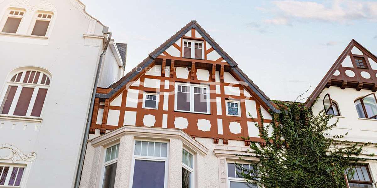 Etagenwohnung Bremen Schwachhausen - 4 Zimmer, 132 m&sup2;, 1.490&euro; | Angebot:23727491