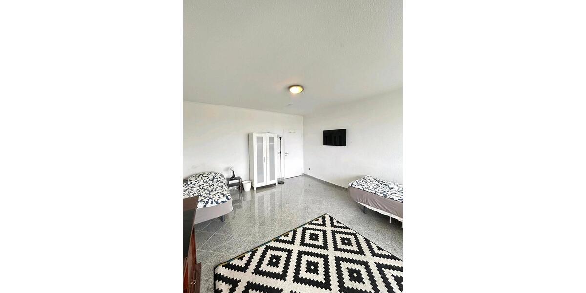 Wohnen auf Zeit Wolfsburg Detmerode - 3 Zimmer, 100 m&sup2;, 15&euro; | Angebot:26432763