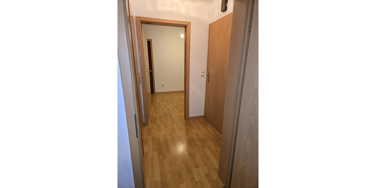 Etagenwohnung Sulzbach (Saar) - 3 Zimmer, 50 m&sup2;, 400&euro; | Angebot:26413180