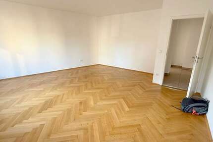 Wohnung zum Mieten in Fürstenfeldbruck 1.350 € 87.4 m² 3 zimmer