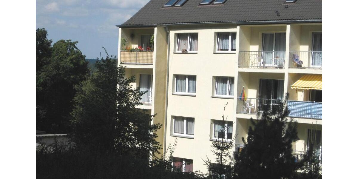 Erdgeschoßwohnung Sangerhausen - 4 Zimmer, 70 m&sup2;, 350&euro; | Angebot:26443160
