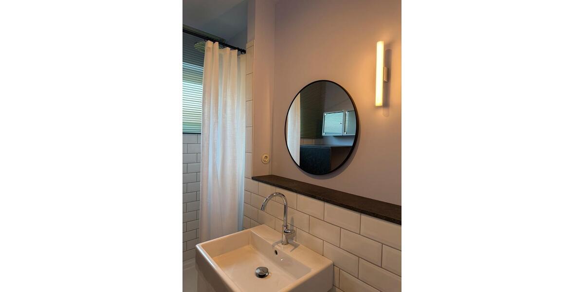 Etagenwohnung Köln Mülheim - 3 Zimmer, 70 m&sup2;, 2.318&euro; | Angebot:26656190