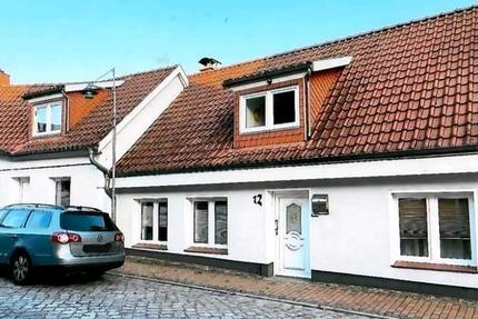 Haus Dassow - 6 Zimmer, 180 m&sup2;, 1.300&euro; | Angebot:27624722