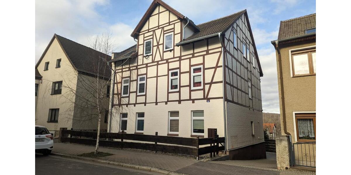 Dachgeschoßwohnung Thale - 5 Zimmer, 100 m&sup2;, 600&euro; | Angebot:25055379
