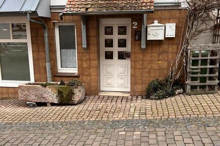 Wohnung Sontra - 5 Zimmer, 158 m&sup2;, 925&euro; | Angebot:24628873