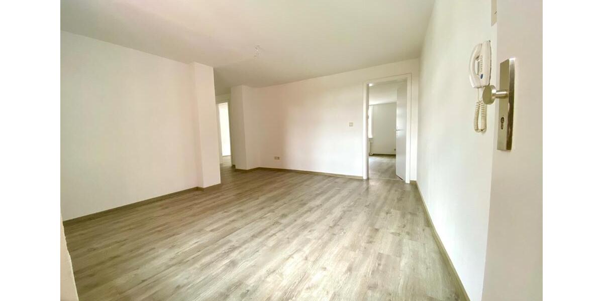 Etagenwohnung Malchow - 3 Zimmer, 86 m&sup2;, 710&euro; | Angebot:24712048