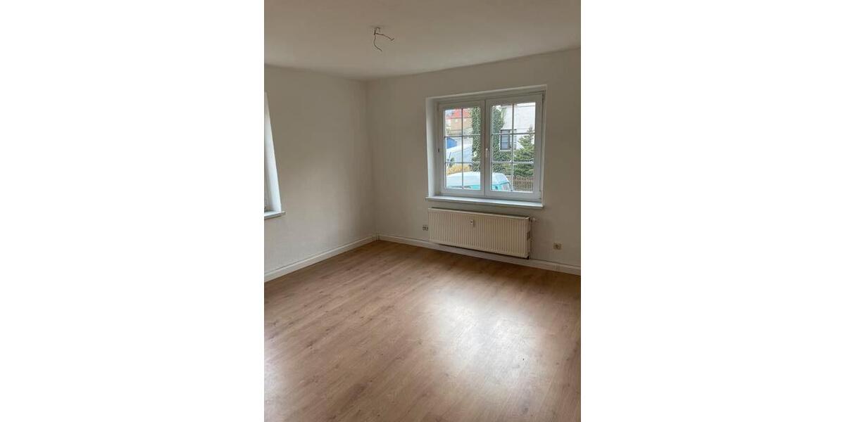 Etagenwohnung Roßwein - 2 Zimmer, 53 m&sup2;, 269&euro; | Angebot:26038810
