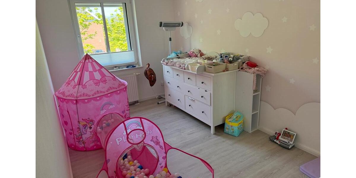Reihenhaus Achim - 4.5 Zimmer, 124 m&sup2;, 1.490&euro; | Angebot:26701879