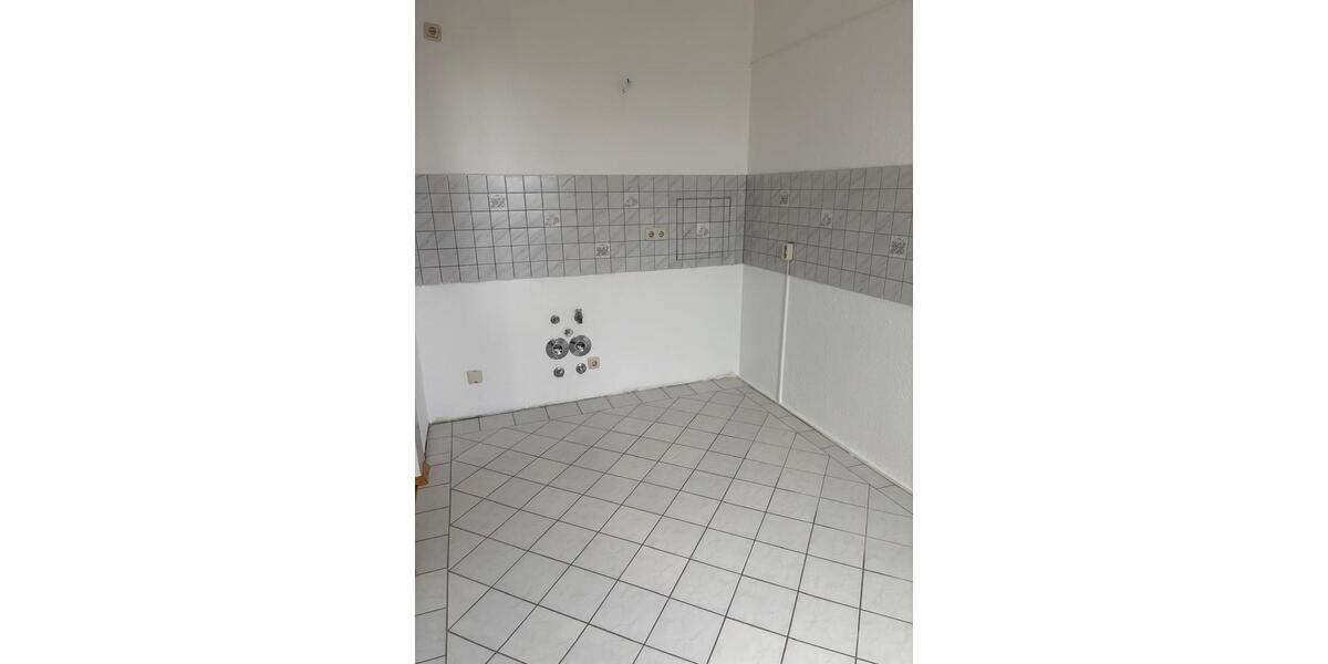 Dachgeschoßwohnung Jena Lobeda-Altstadt - 3 Zimmer, 73 m&sup2;, 780&euro; | Angebot:25055355