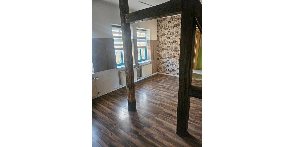 Etagenwohnung Wolmirstedt - 3 Zimmer, 104 m&sup2;, 599&euro; | Angebot:25333499