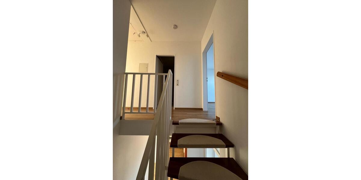 Maisonettenwohnung Hannover Bothfeld-Vahrenheide - 4 Zimmer, 116 m&sup2;, 1.740&euro; | Angebot:26414981