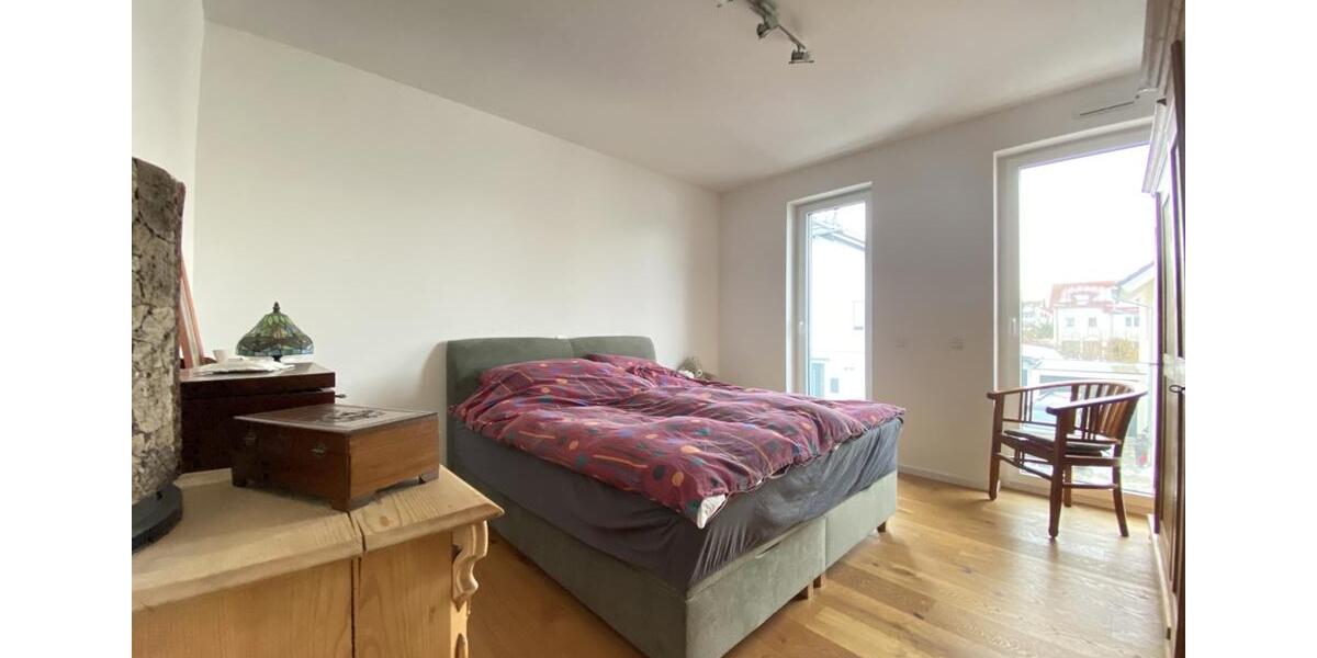 Etagenwohnung Friedberg (Hessen) - 4 Zimmer, 98 m&sup2;, 1.200&euro; | Angebot:24852358