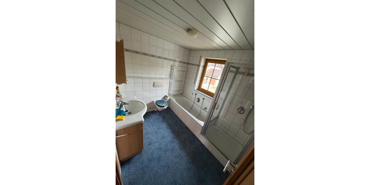Etagenwohnung Reichertsheim - 3 Zimmer, 74 m&sup2;, 750&euro; | Angebot:26152308