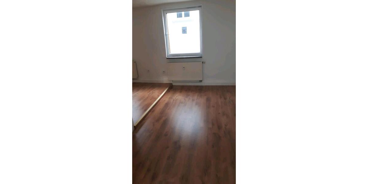 Etagenwohnung Zeulenroda-Triebes Triebes - 2 Zimmer, 60 m&sup2;, 490&euro; | Angebot:26073997
