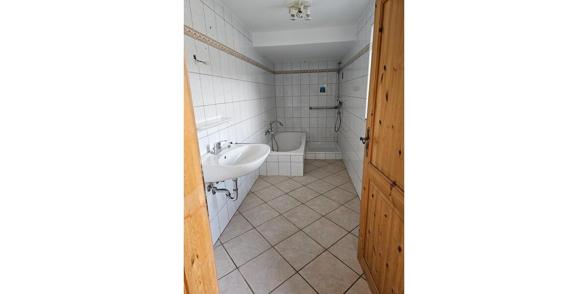 Erdgeschoßwohnung Arnstorf - 2 Zimmer, 65 m&sup2;, 780&euro; | Angebot:24616107