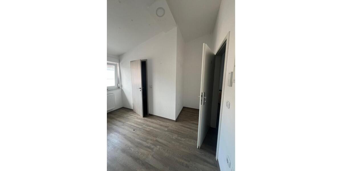 Wohnen auf Zeit Pforzheim - 1 Zimmer, 17 m&sup2;, 580&euro; | Angebot:25540307