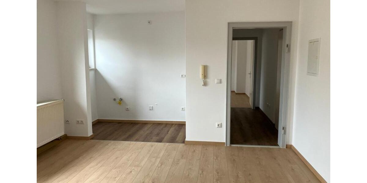 Etagenwohnung Mitterteich - 2 Zimmer, 50 m&sup2;, 340&euro; | Angebot:25750708