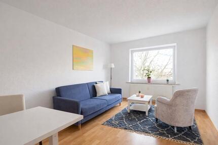 Wohnung Möllenhagen - 4 Zimmer, 70 m&sup2;, 385&euro; | Angebot:26125798