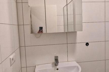 Wohnung Schkeuditz - 1 Zimmer, 18 m&sup2;, 650&euro; | Angebot:25793056