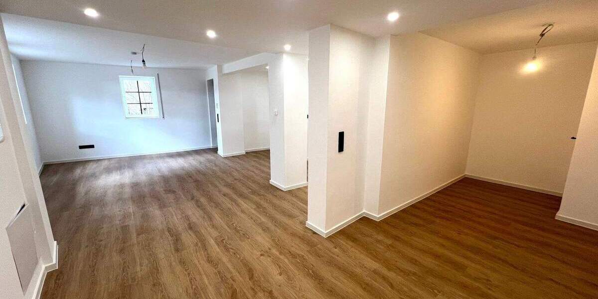 Etagenwohnung Nußbaum - 2 Zimmer, 74 m&sup2;, 800&euro; | Angebot:25683801