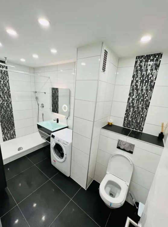 Renovierte,heller, sehr ruhige Wohnung!