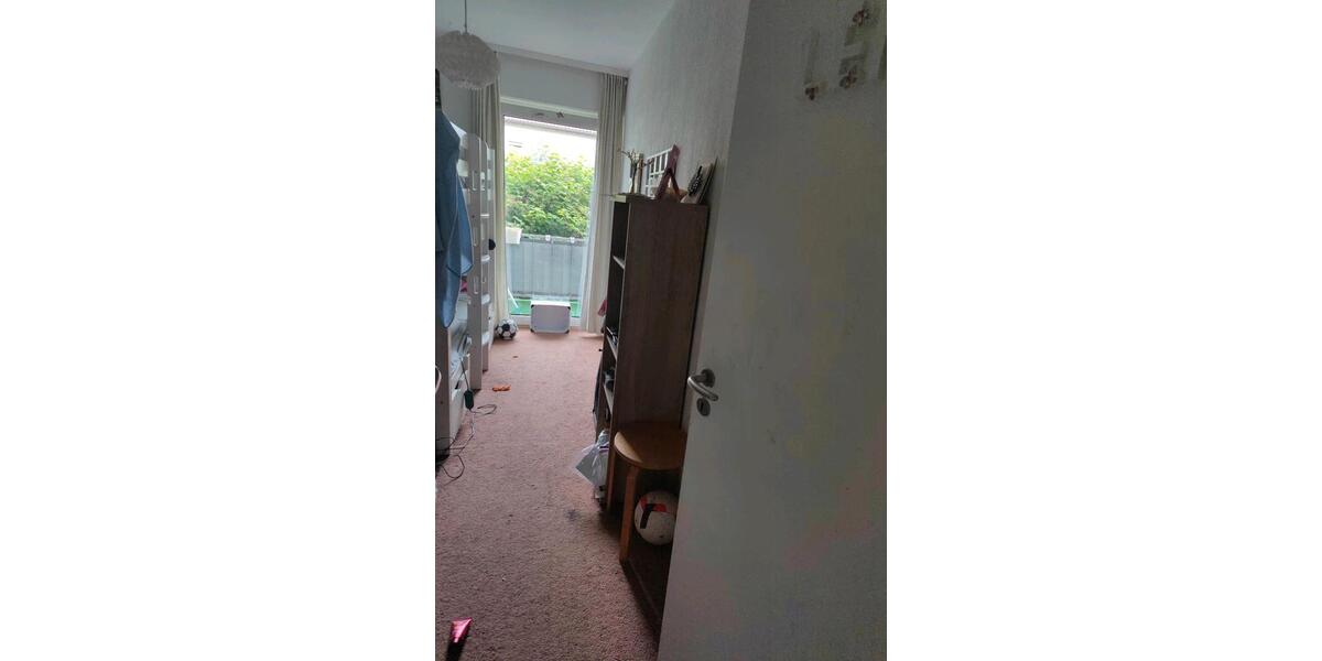 Etagenwohnung Dietzenbach - 3 Zimmer, 72 m&sup2;, 1.000&euro; | Angebot:26637471