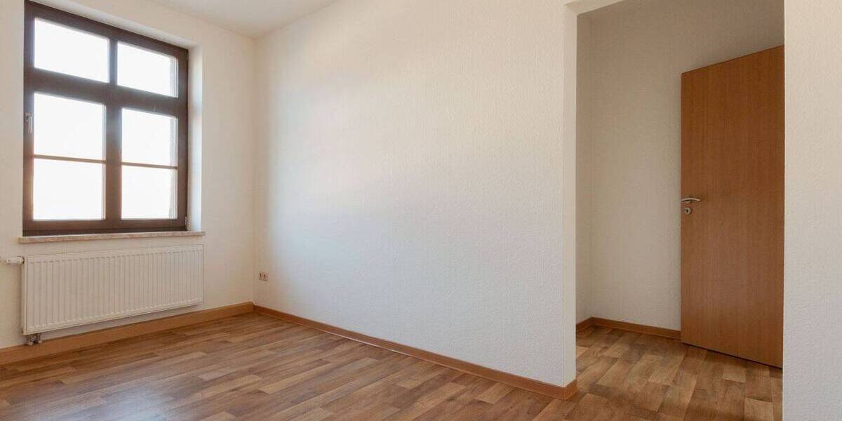 Etagenwohnung Oschatz Altoschatz - 3 Zimmer, 110 m&sup2;, 660&euro; | Angebot:25996368