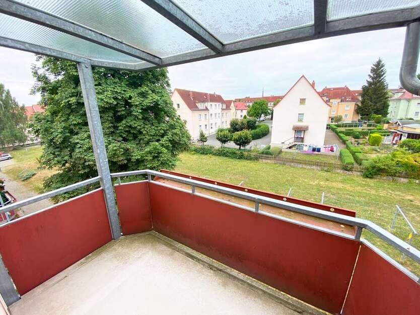 Wohnung zum Mieten in Ronneburg 270 € 52 m²