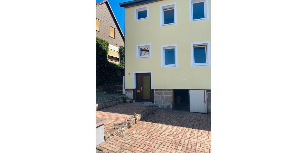 Etagenwohnung Hessisch Lichtenau - 4 Zimmer, 95 m&sup2;, 1.015&euro; | Angebot:21589609