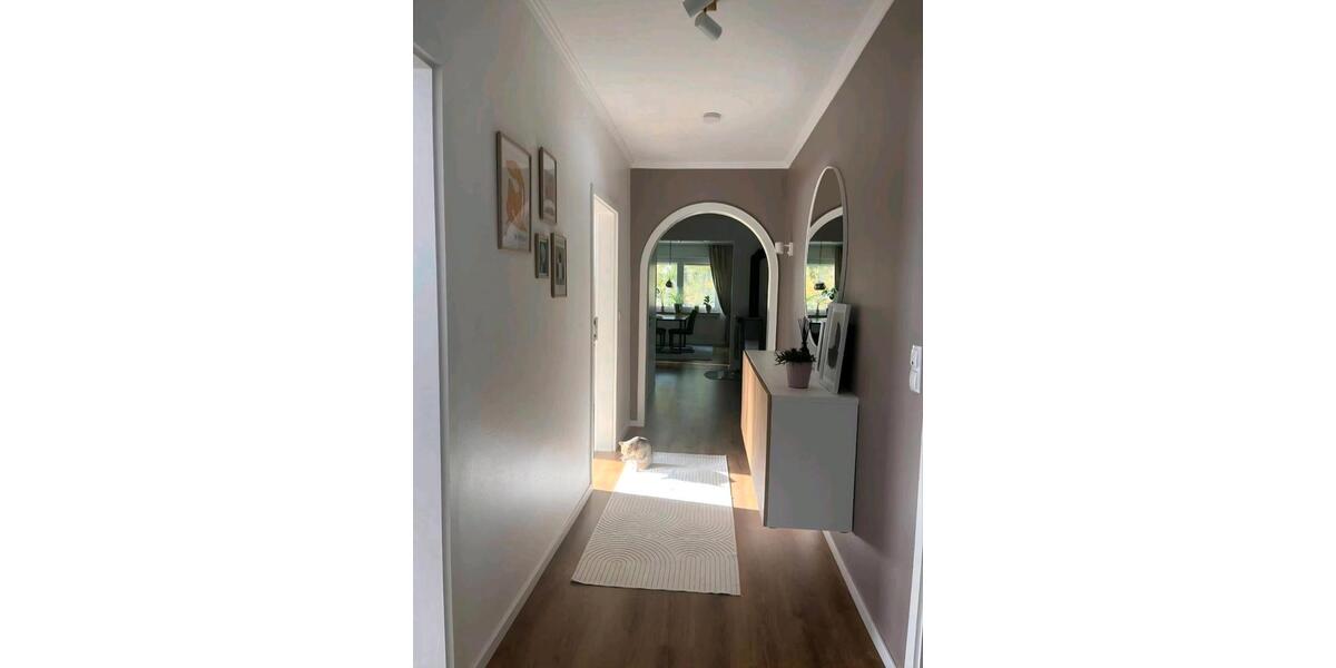 Erdgeschoßwohnung Gehrde - 6 Zimmer, 130 m&sup2;, 820&euro; | Angebot:26652761