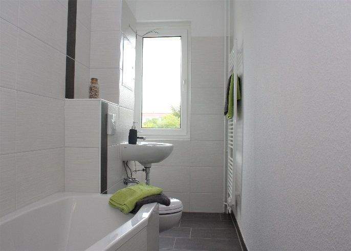 Etagenwohnung Oschersleben Oschersleben - 3 Zimmer, 65 m&sup2;, 360&euro; | Angebot:25930123