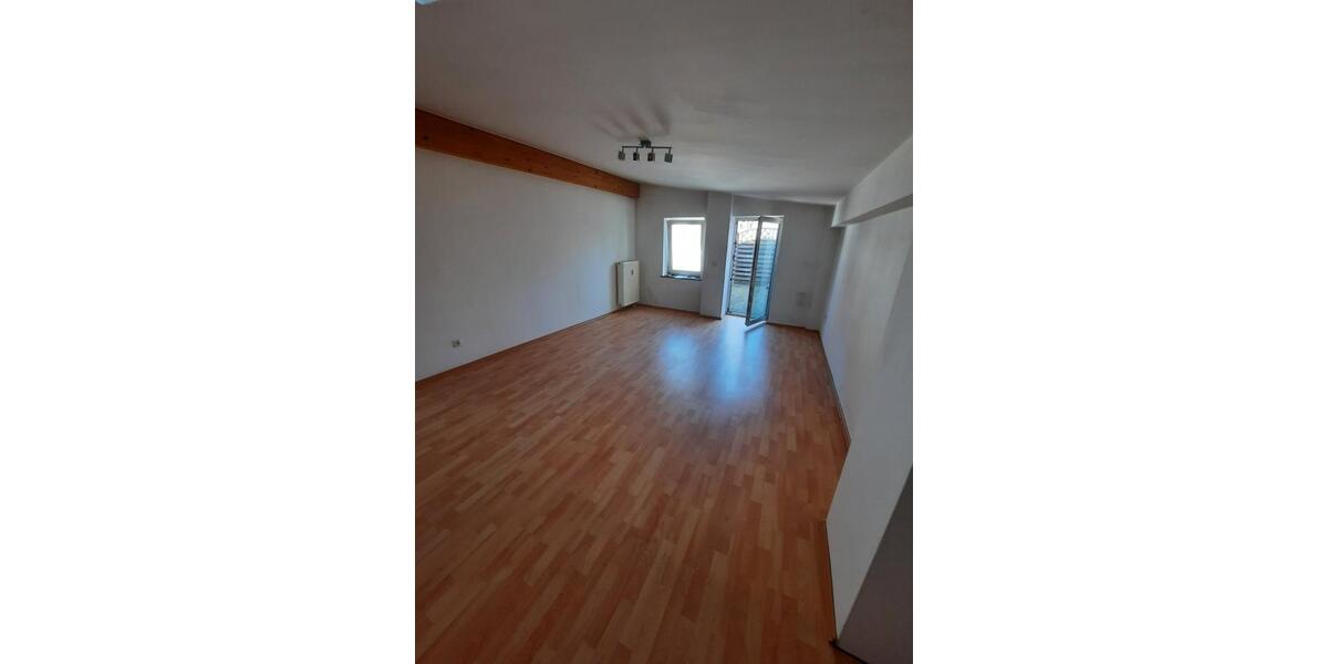 Etagenwohnung Eggenfelden - 2 Zimmer, 53 m&sup2;, 448&euro; | Angebot:26563874