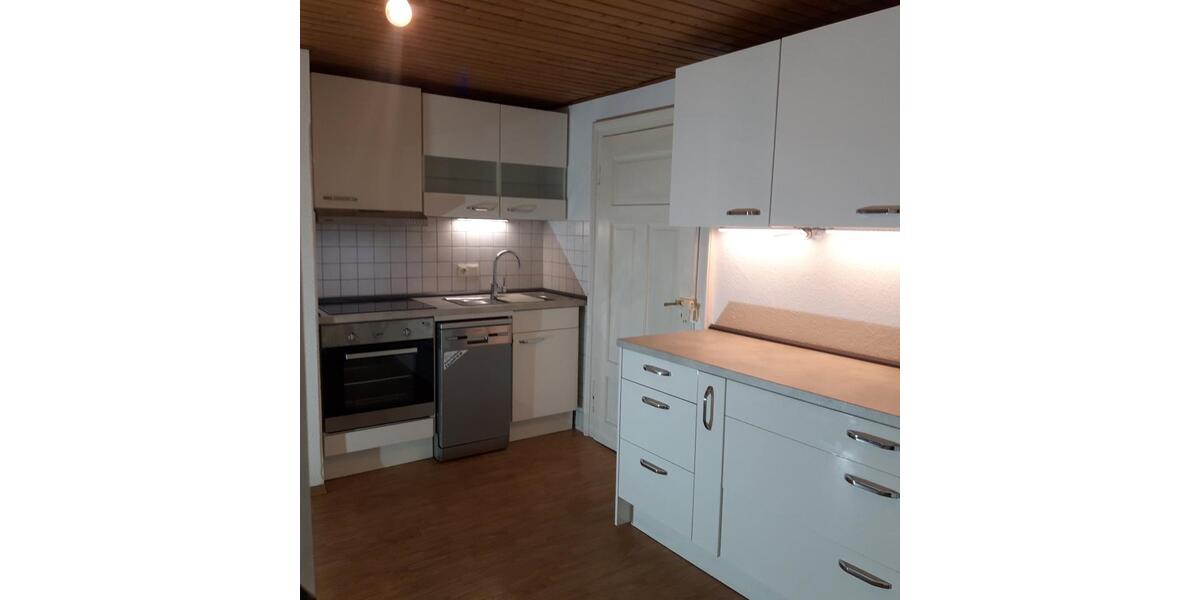 Dachgeschoßwohnung Berchtesgaden - 2 Zimmer, 95 m&sup2;, 1.100&euro; | Angebot:25300655