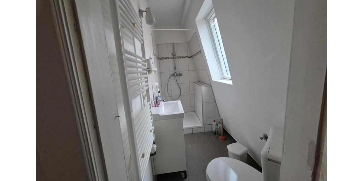 Etagenwohnung Husum - 4 Zimmer, 75 m&sup2;, 650&euro; | Angebot:26637404