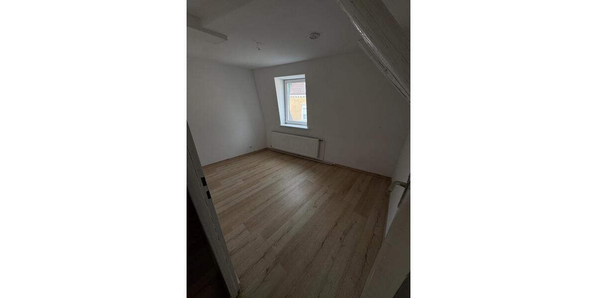 Etagenwohnung Schöningen - 3 Zimmer, 70 m&sup2;, 550&euro; | Angebot:24380444