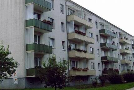 Wohnung Rollwitz Züsedom - 3 Zimmer, 61 m&sup2;, 290&euro; | Angebot:25727946