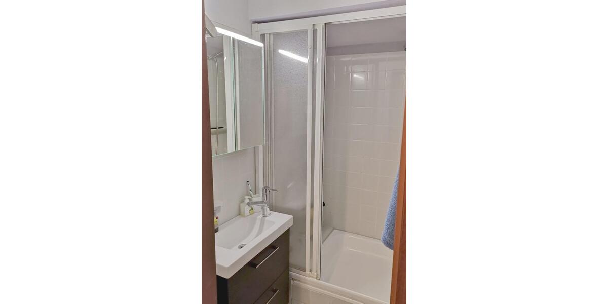 Wohnen auf Zeit Bonn Bad Godesberg - 1 Zimmer, 140 m&sup2;, 465&euro; | Angebot:24996867