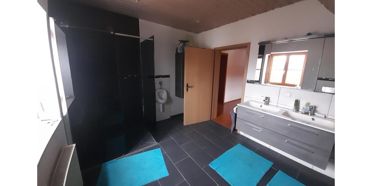 Einfamilienhaus Hohenaltheim Niederaltheim - 1.800&euro; | Angebot:24688897